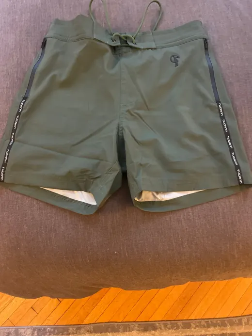 Customer photo from Alex D. review of Khaki Green - 5"